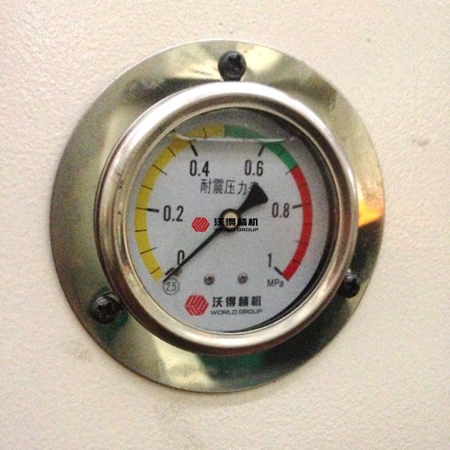 pressure gauge for press